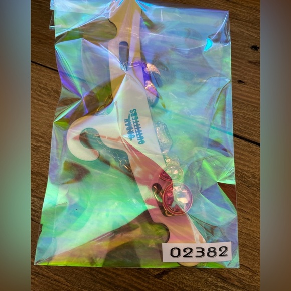 Urban Outfitters Pink Gemstone Necklace - Picture 7 of 7